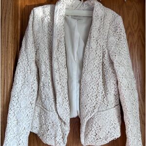 Loft White lace jacket with a touch of elegance - cream in color